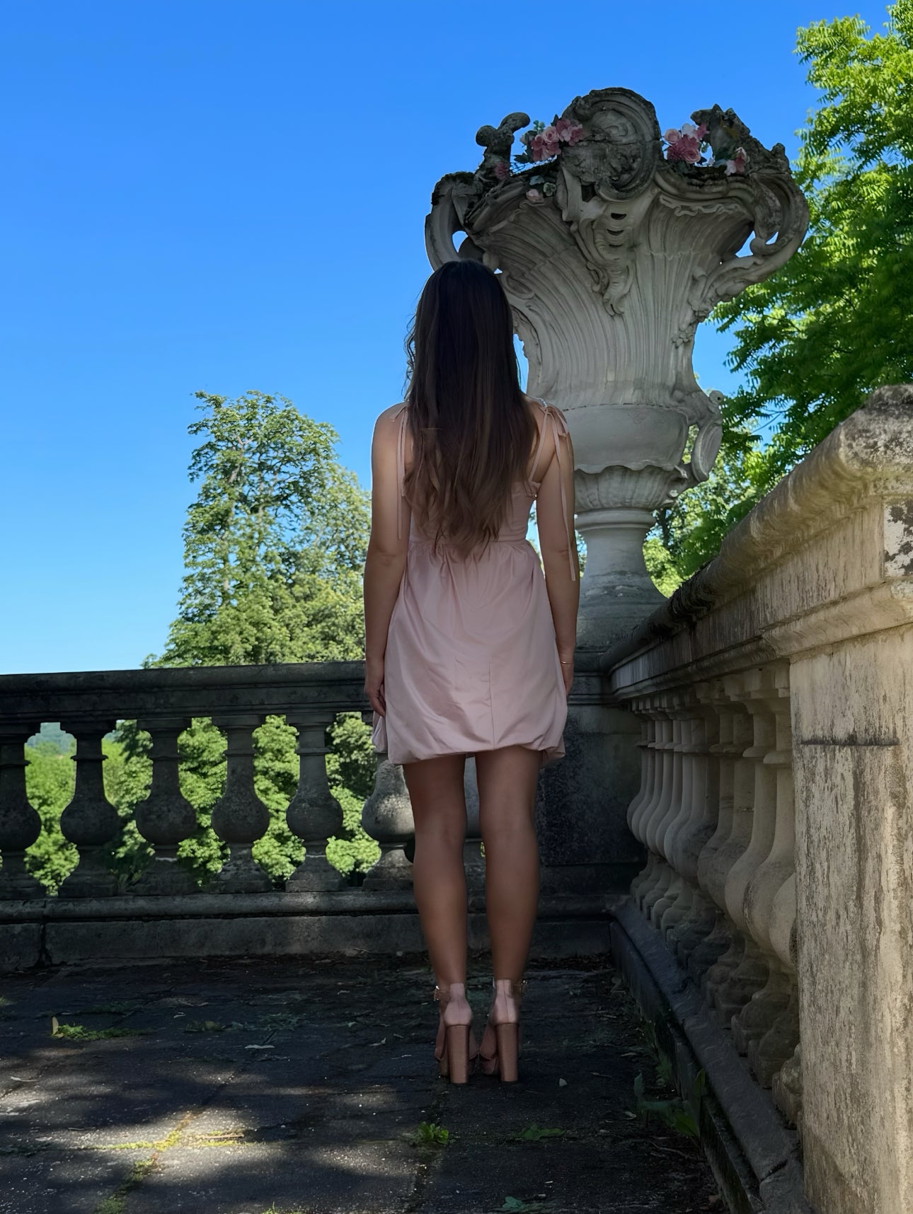Robe boule à strass